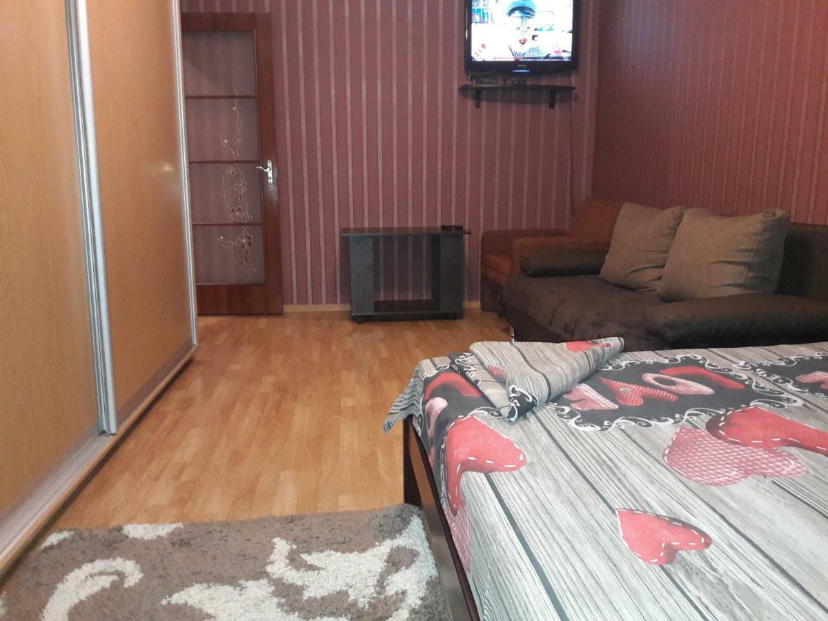 Apartment in the city center Chernihiv Exterior photo